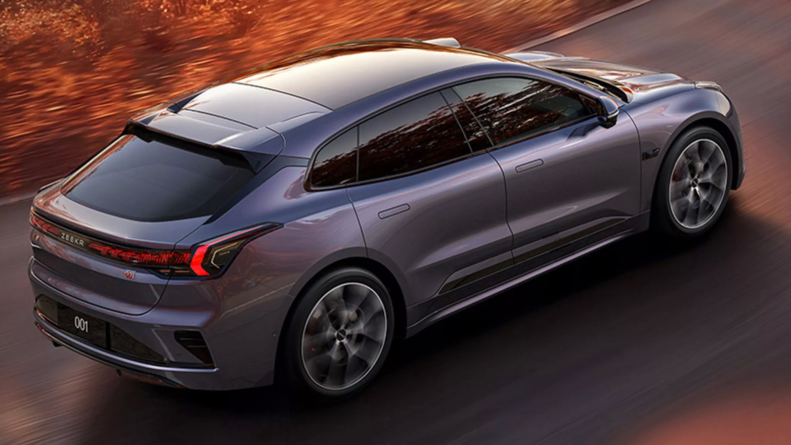 Το νέο Zeekr 001 χρειάζεται 7 λεπτά για να φορτίσει 